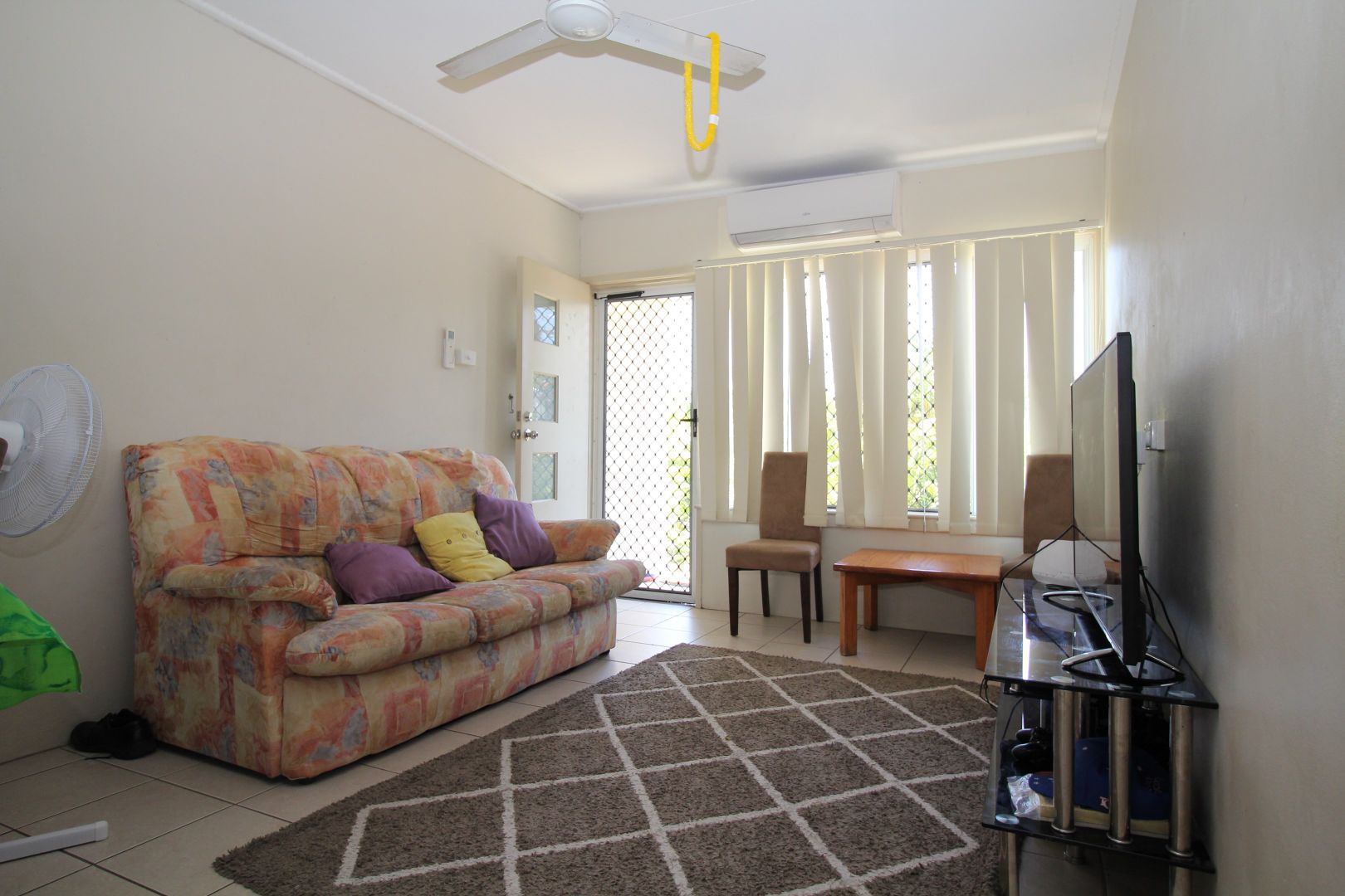 3/6 Touch Street, Rosslea QLD 4812, Image 1