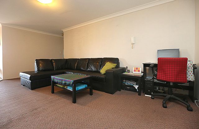 12/7 Chertsey Avenue, BANKSTOWN NSW 2200, Image 1