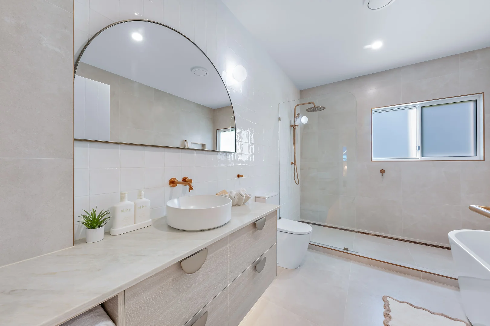 Additional image 23 of 40 Seaview Drive, Airlie Beach QLD 4802