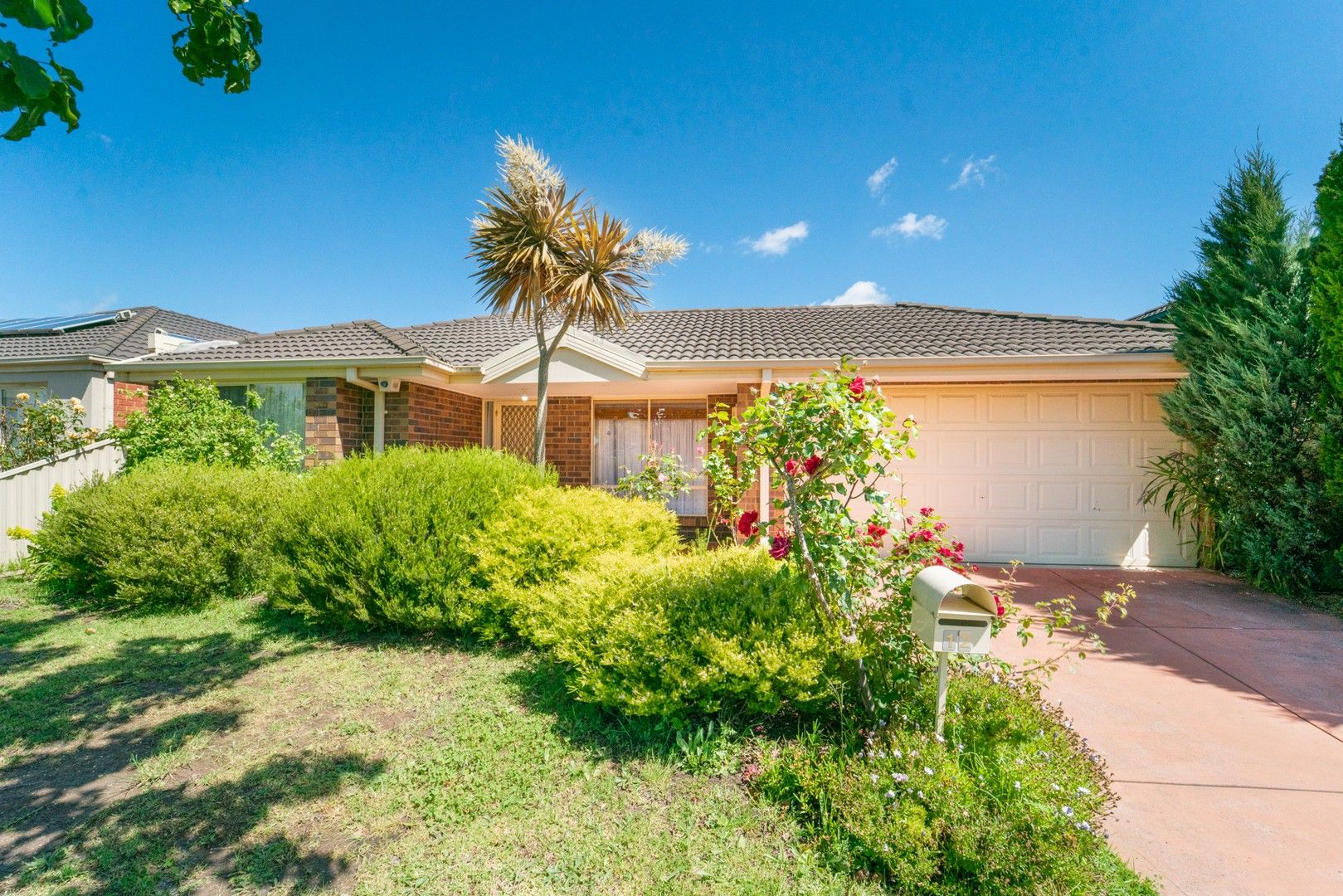 4 bedrooms House in 12 Congo Court ROXBURGH PARK VIC, 3064