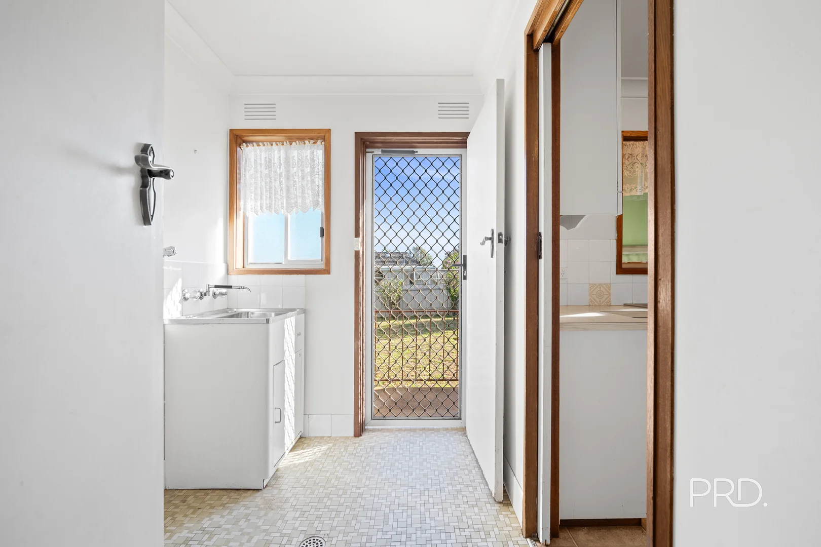 Additional image 11 of 13 Fraser Street, Mount Austin NSW 2650