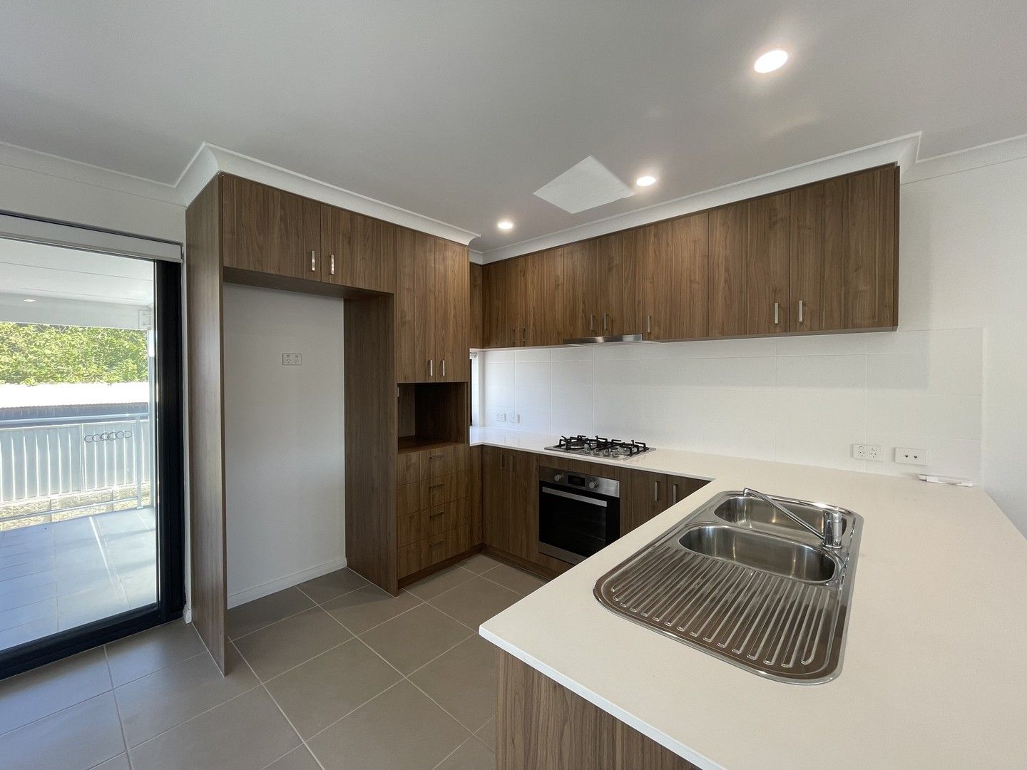 2 bedrooms Apartment / Unit / Flat in 8/12 Angus Avenue SPEARWOOD WA, 6163