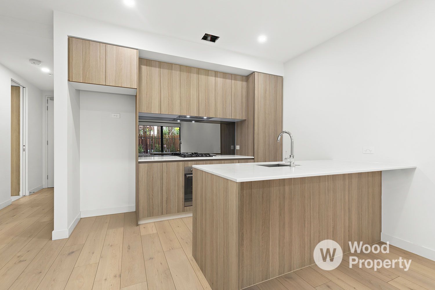 2 bedrooms Apartment / Unit / Flat in 2/5 Winton Rd MALVERN EAST VIC, 3145