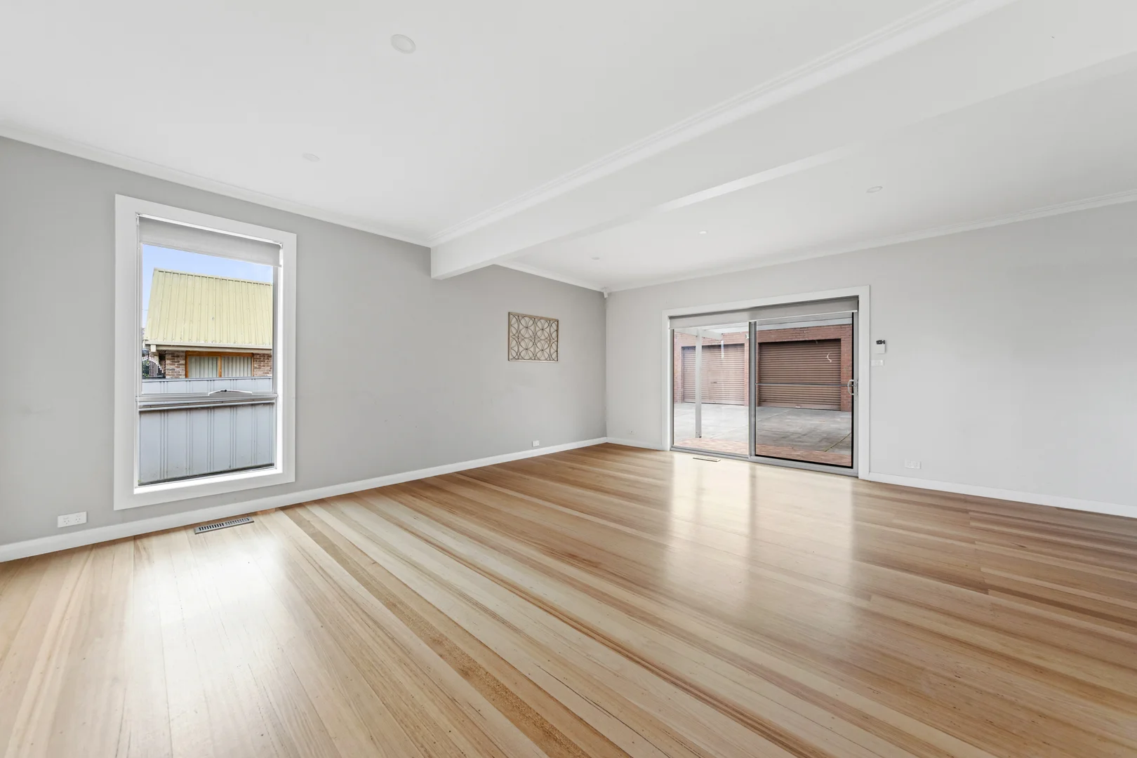 Additional image 10 of 37 Tivendale Road, Officer VIC 3809