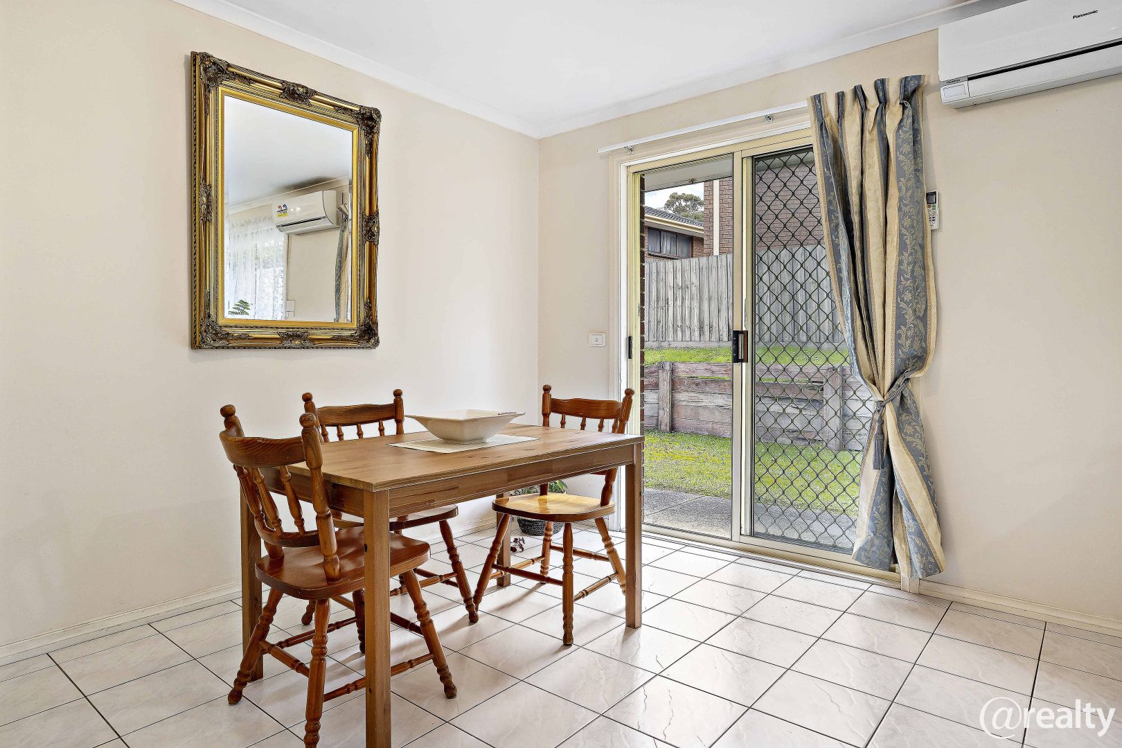 2/16 Rosedale Crescent, Ringwood East VIC 3135, Image 2