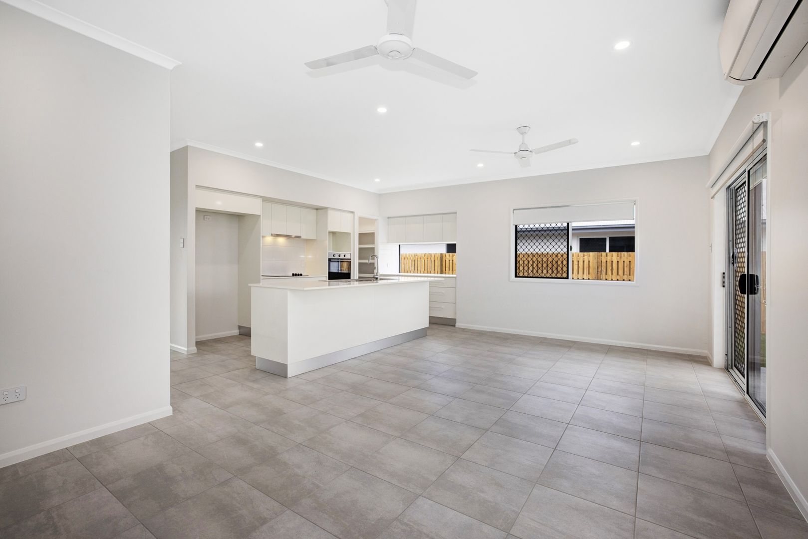 8 Alvin Court Burdell QLD 4818 House For Rent $680 Domain