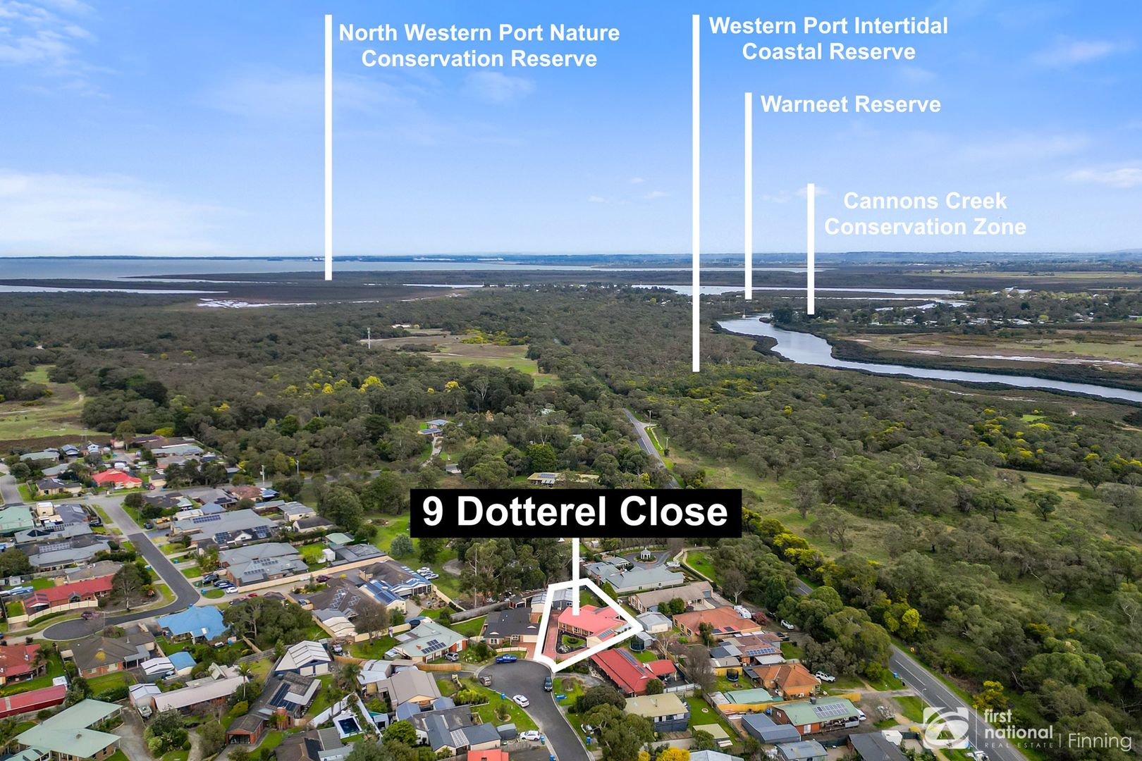 9 Dotterel Close, Blind Bight VIC 3980, Image 2