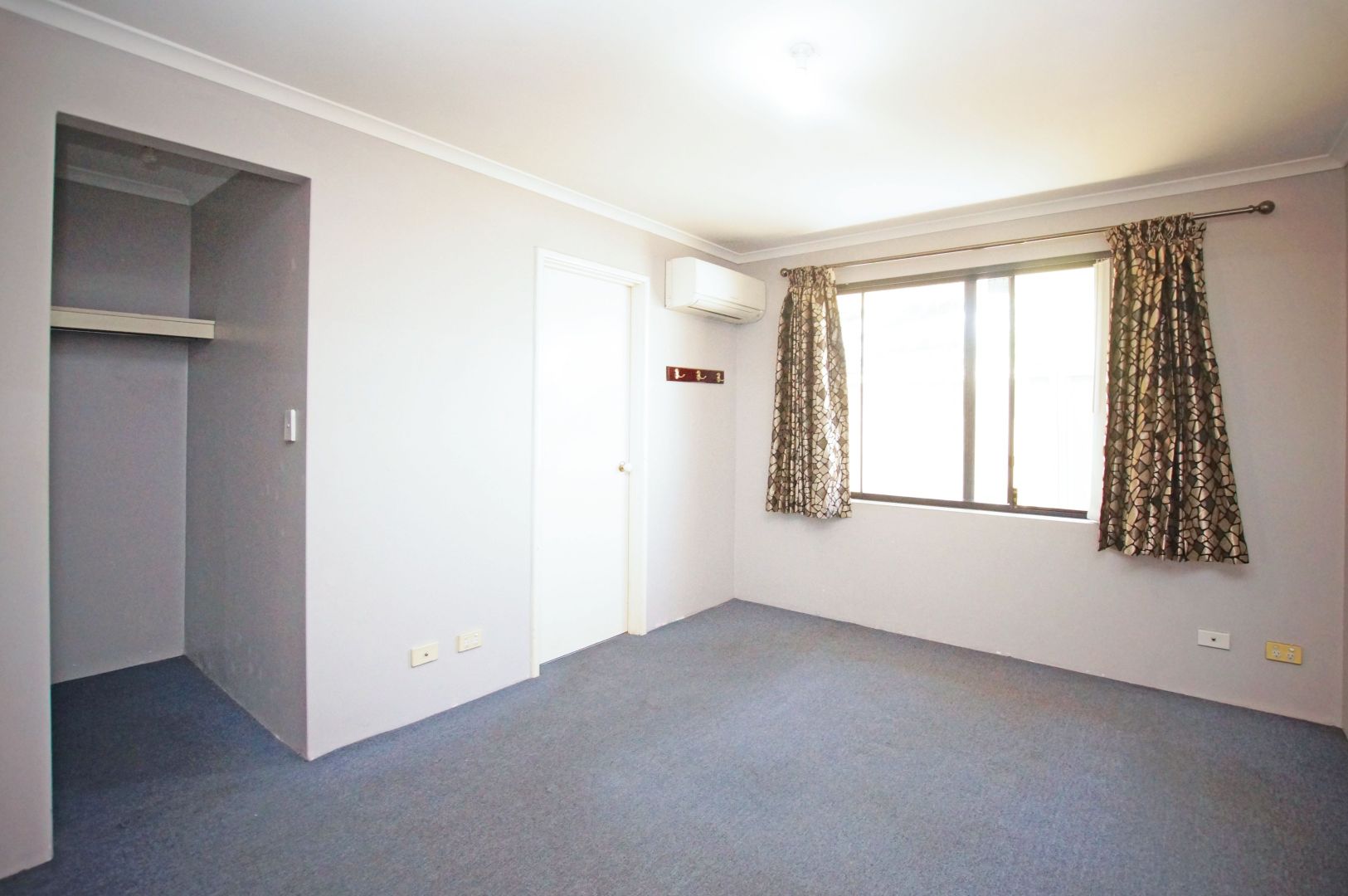 4/9 Sefton Place, Landsdale WA 6065, Image 2