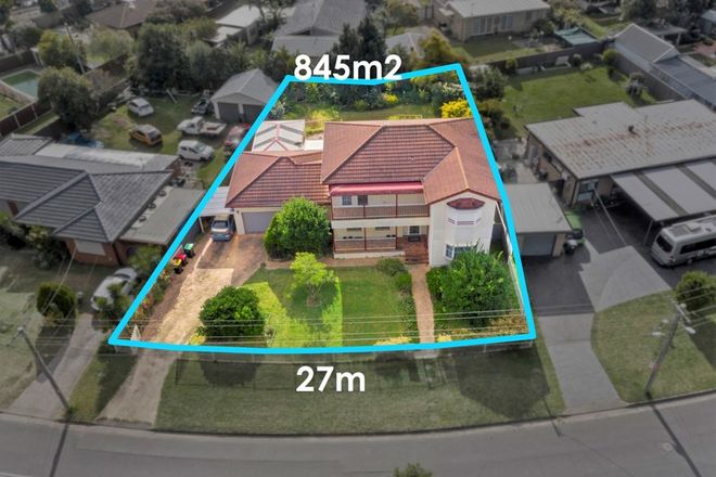 Picture of 16 Mckay Avenue, MOOREBANK NSW 2170