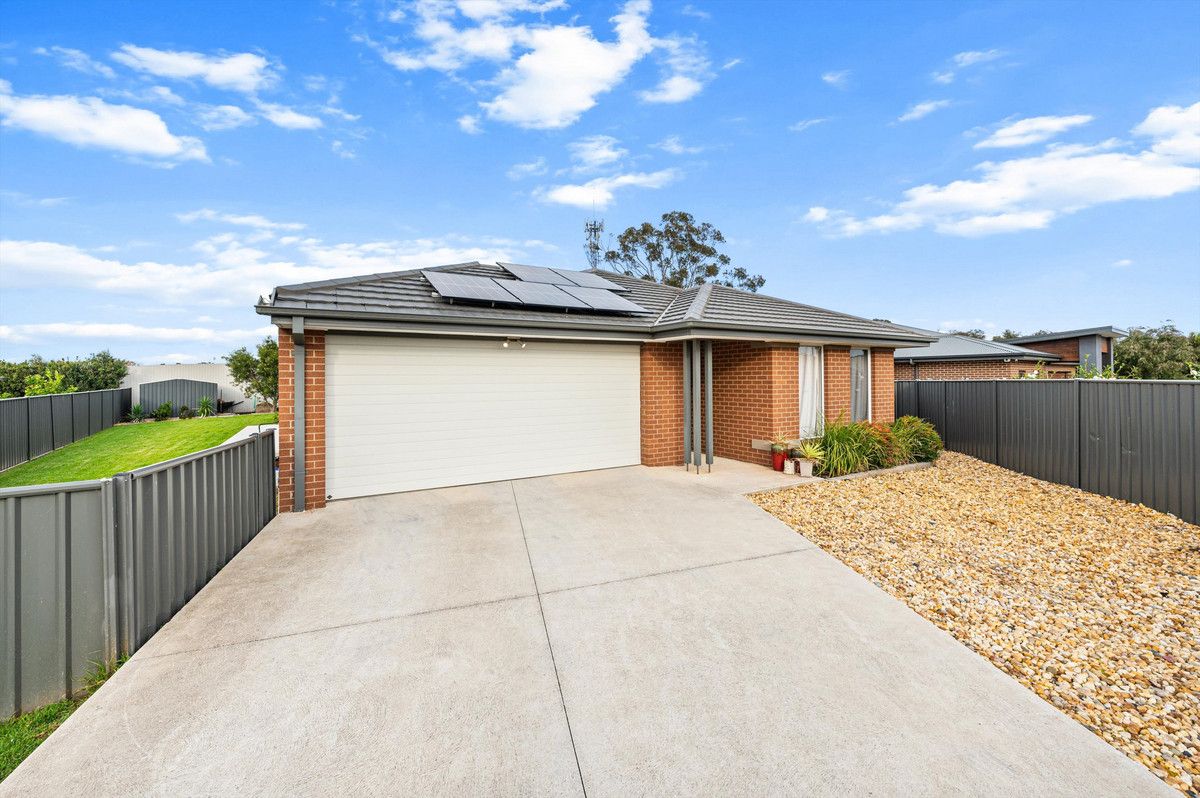 21 Relph Avenue, Sale VIC 3850, Image 1