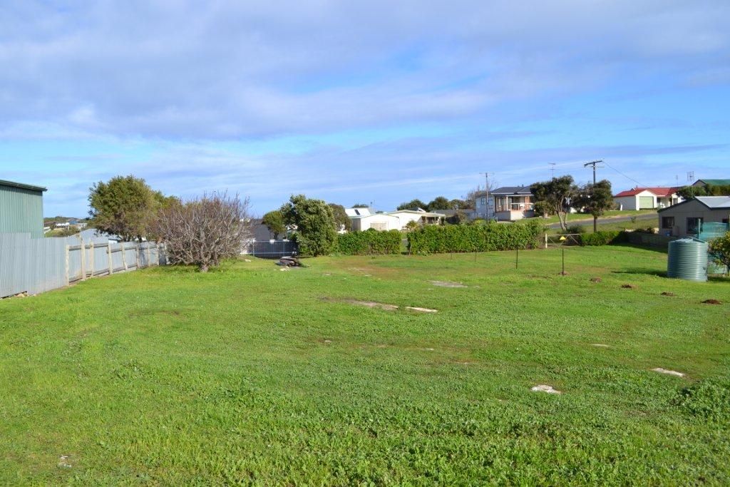 32 Chambers Street, BEACHPORT SA 5280, Image 0