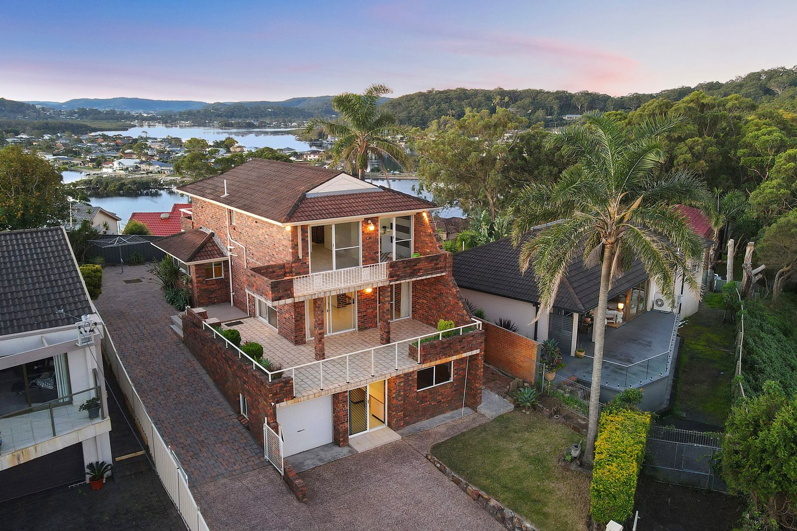 89 Daley Avenue, Daleys Point NSW 2257, Image 2