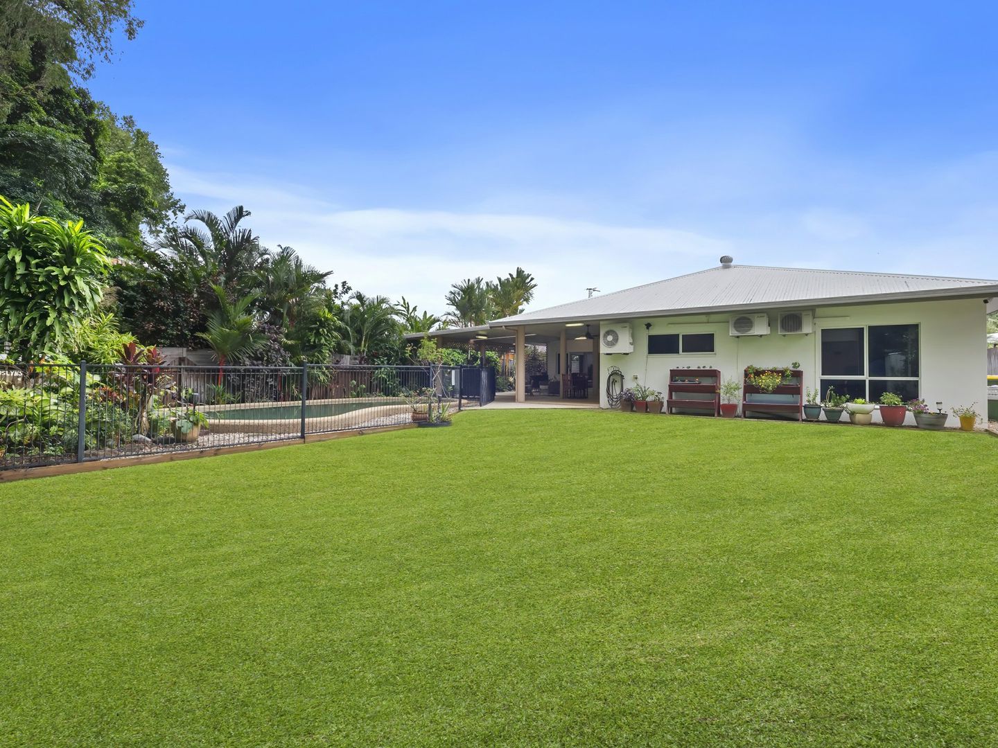 14 Ilse Close, Clifton Beach QLD 4879, Image 2