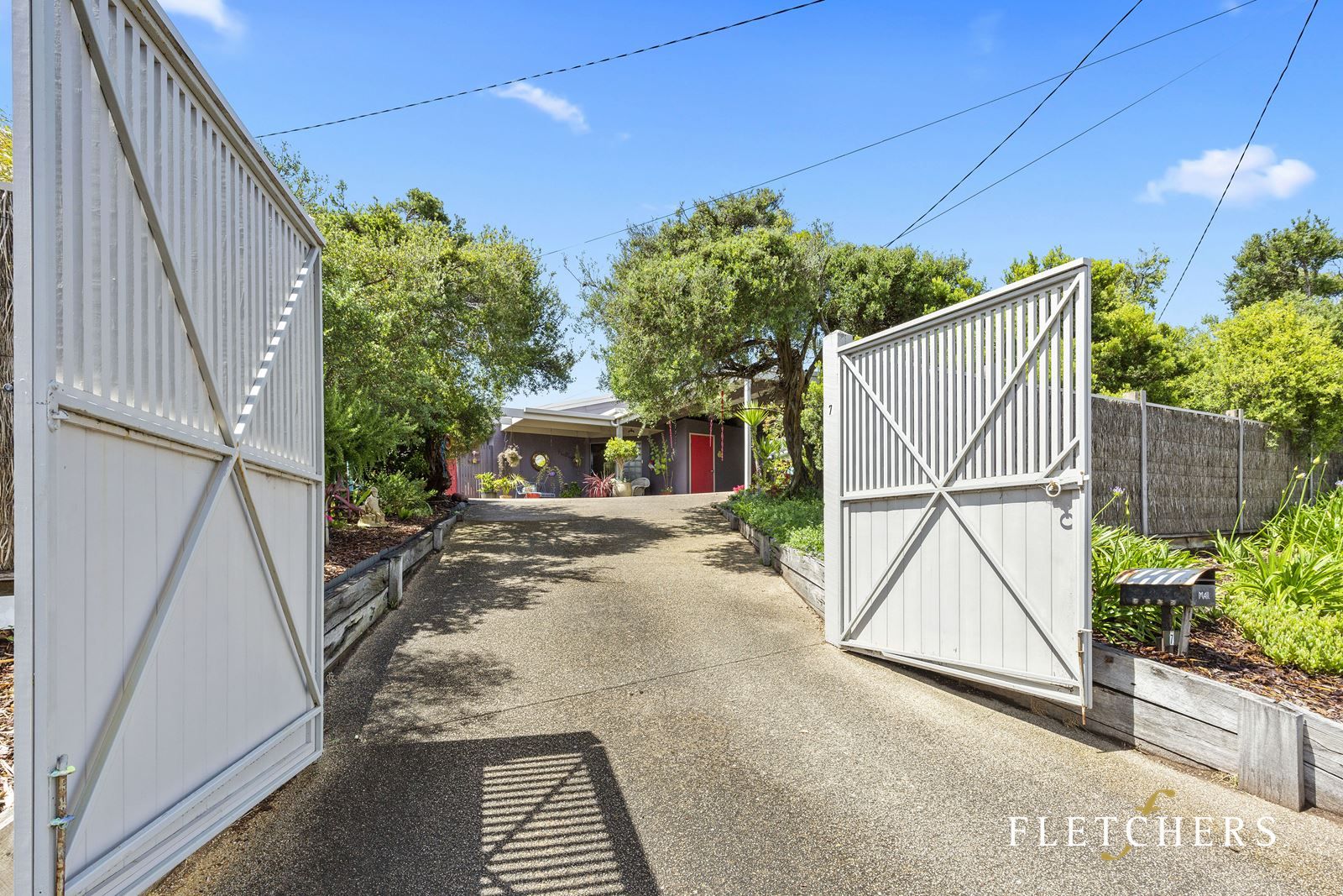 3 bedrooms House in 7 Ronald Avenue SORRENTO VIC, 3943