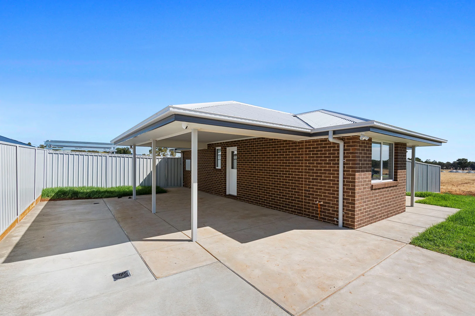 Additional image 2 of 1 Hawkins St, Temora NSW 2666