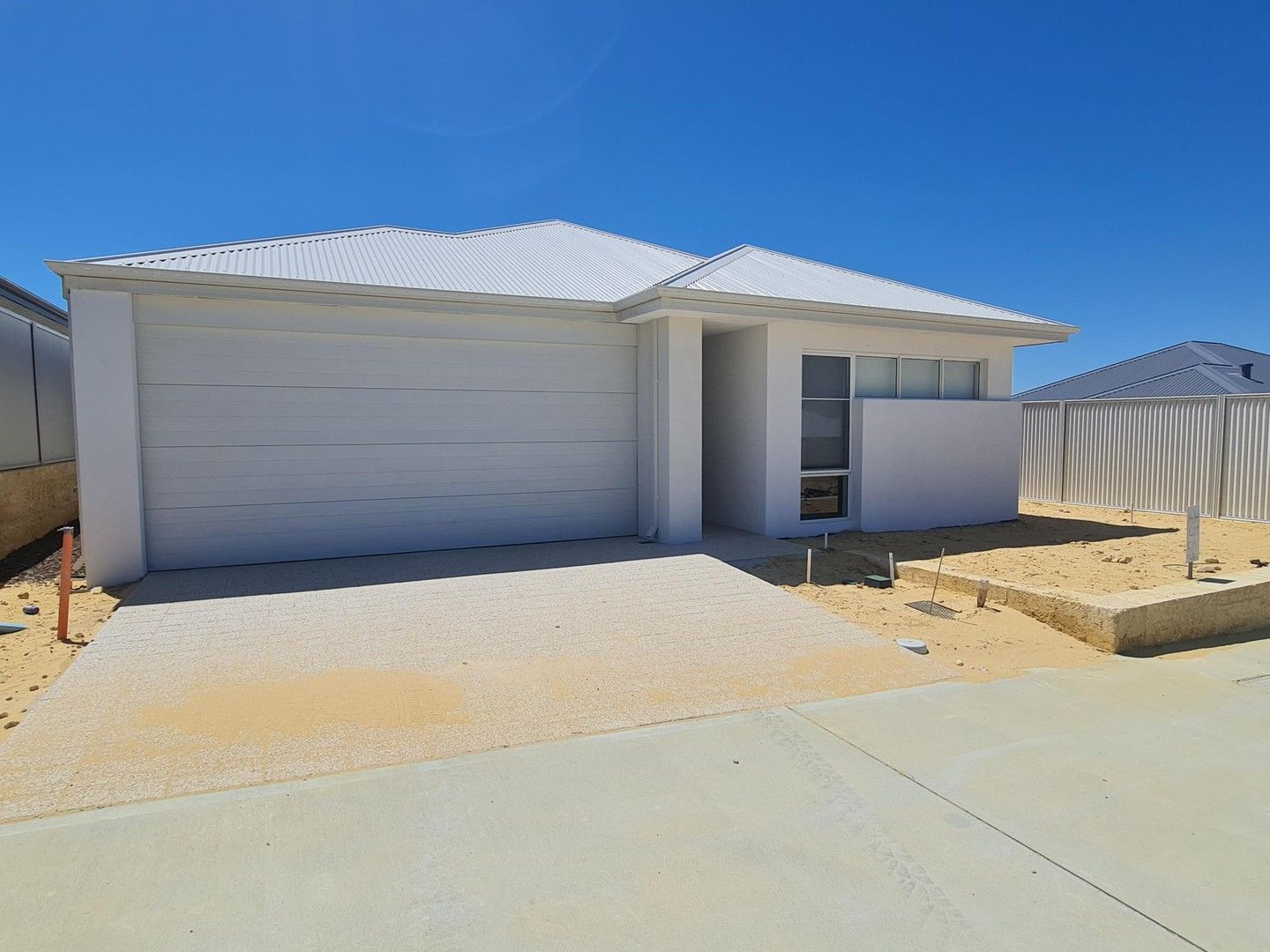 4 bedrooms House in 4 Binningup Terrace EGLINTON WA, 6034