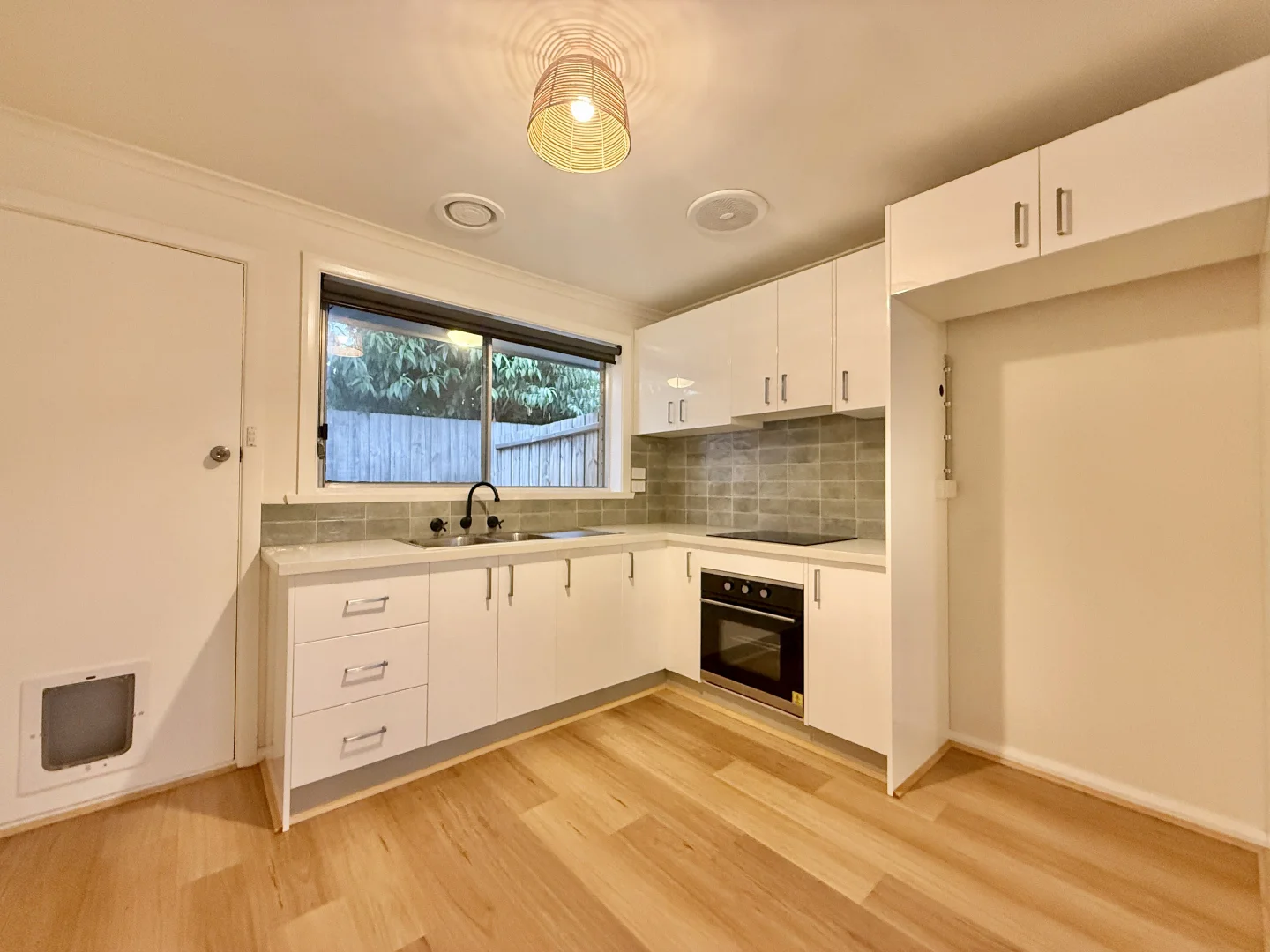 Additional image 2 of 4/3 Ann Street, Geelong West VIC 3218