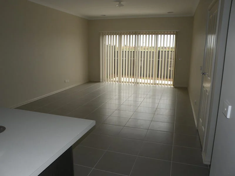 Additional image 6 of 2/60 Benetti Drive, Lara VIC 3212