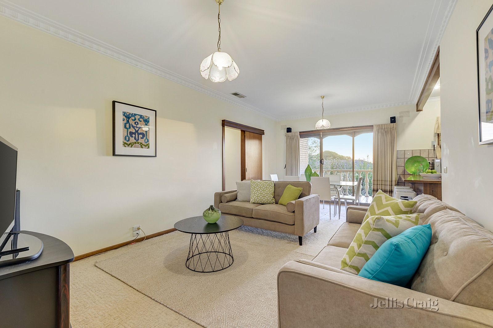 5 Chiswick Court, Templestowe VIC 3106, Image 2