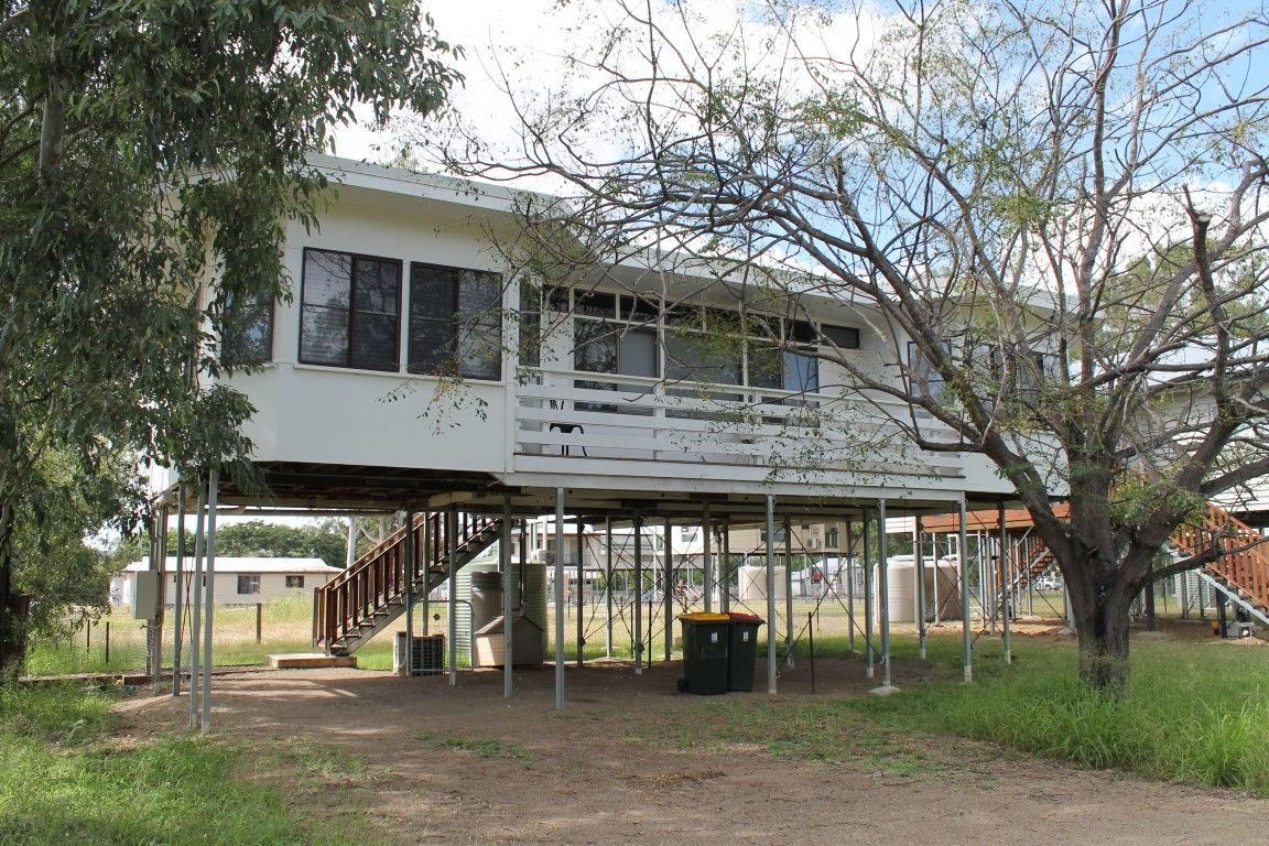 2 Suttor St, Nebo QLD 4742, Image 2