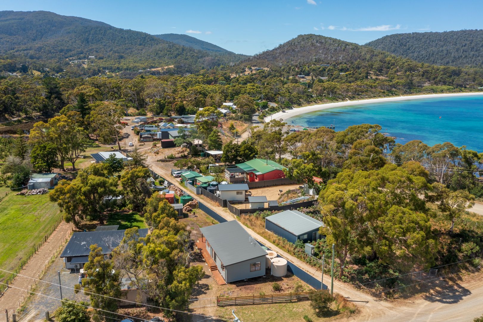 6 Beach Street, White Beach TAS 7184, Image 2