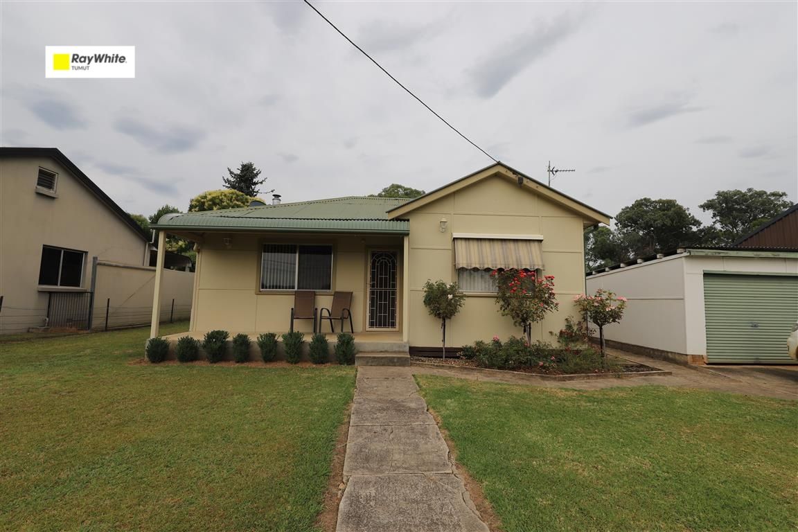 193 Simpson Street, Tumut NSW 2720, Image 0