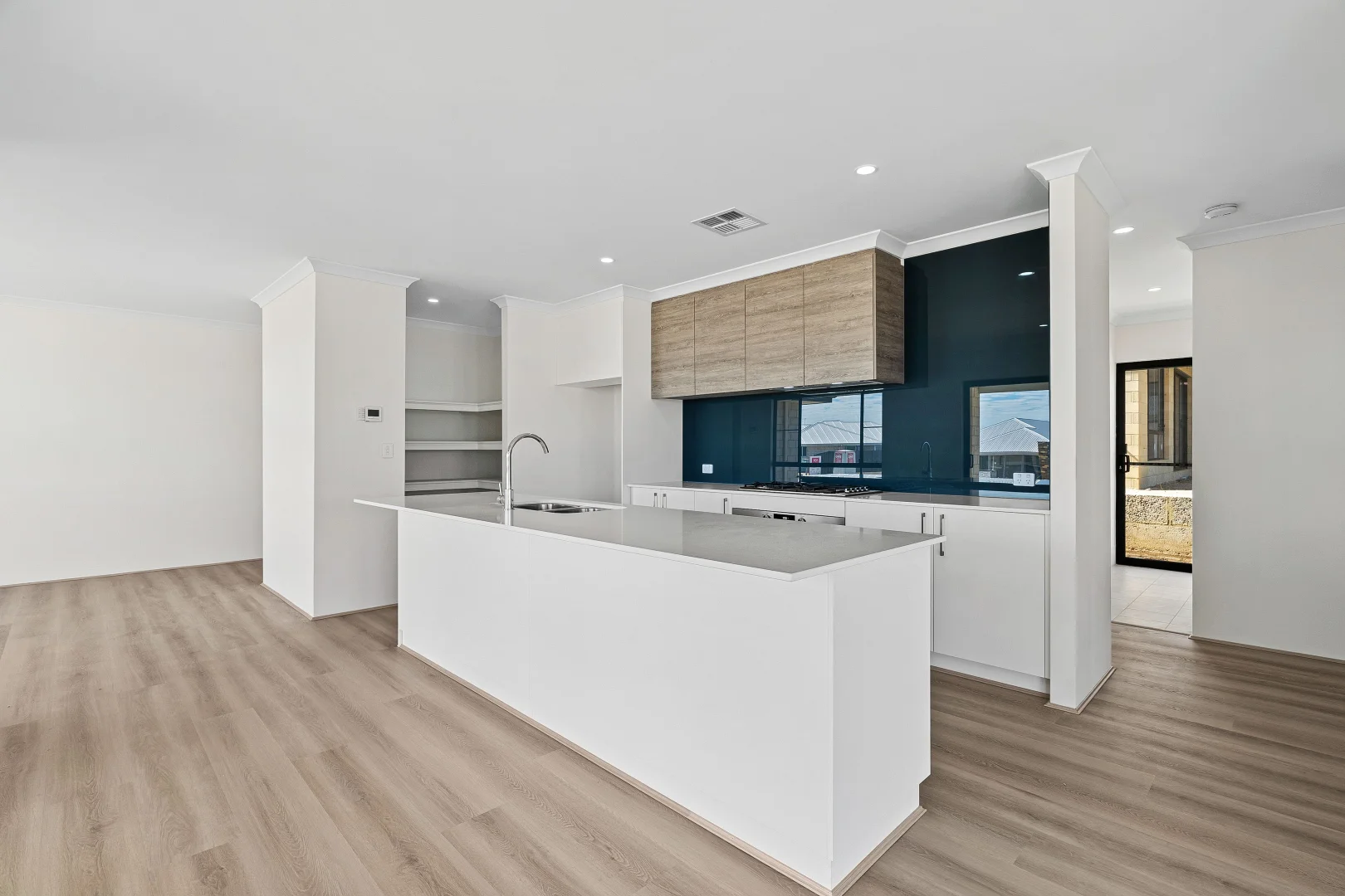 Additional image 8 of 2 Wellington Avenue, Lakelands WA 6180