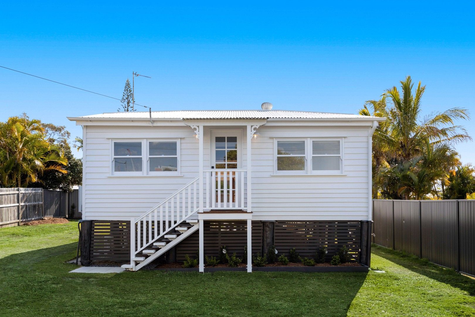 3 bedrooms House in 45 Palmtree Ave SCARBOROUGH QLD, 4020