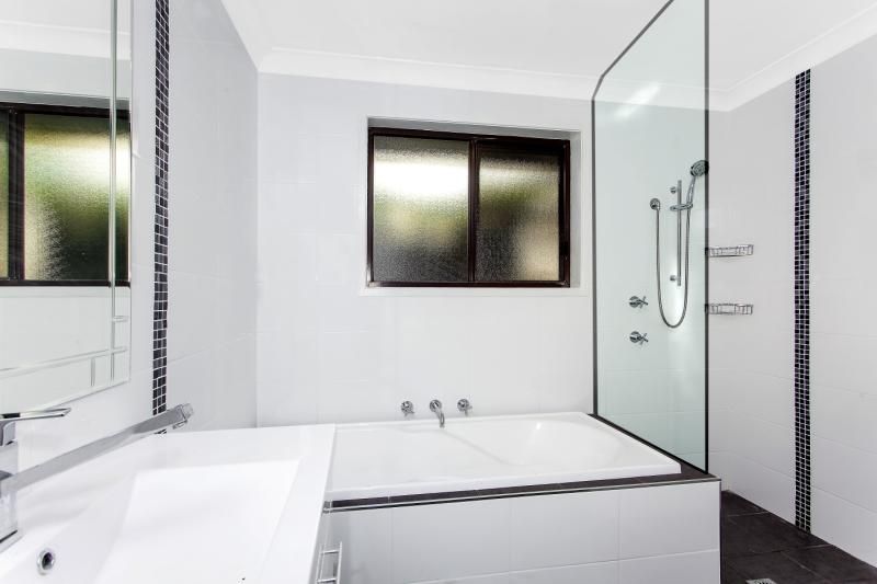 14 Anniversary Avenue, Terrigal NSW 2260, Image 2