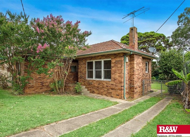 24 Montgomery Avenue, Revesby NSW 2212