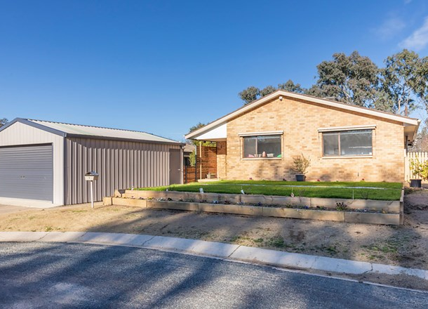 9 Mcdougall Street, Charnwood ACT 2615