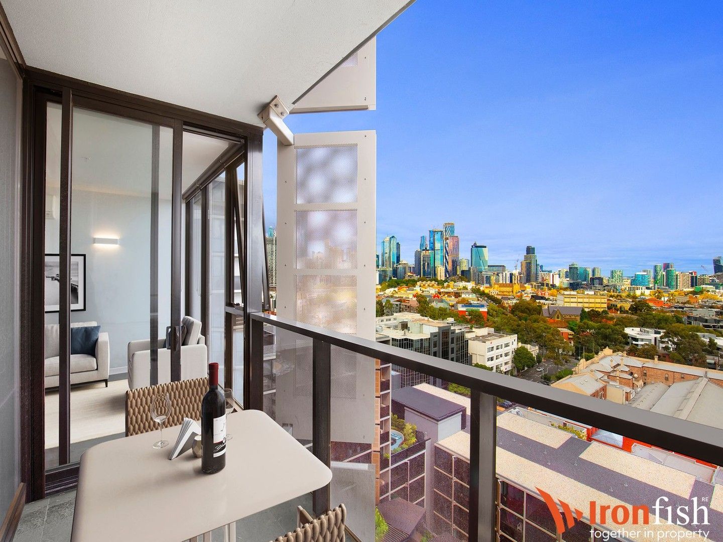 2 bedrooms Apartment / Unit / Flat in 1503/33 Blackwood Street NORTH MELBOURNE VIC, 3051