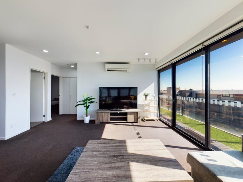 302/58 La Scala Avenue, Maribyrnong VIC 3032, Image 2