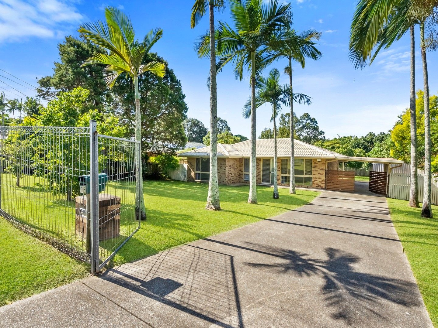 3 bedrooms House in 18 Mungaree Drive SHAILER PARK QLD, 4128