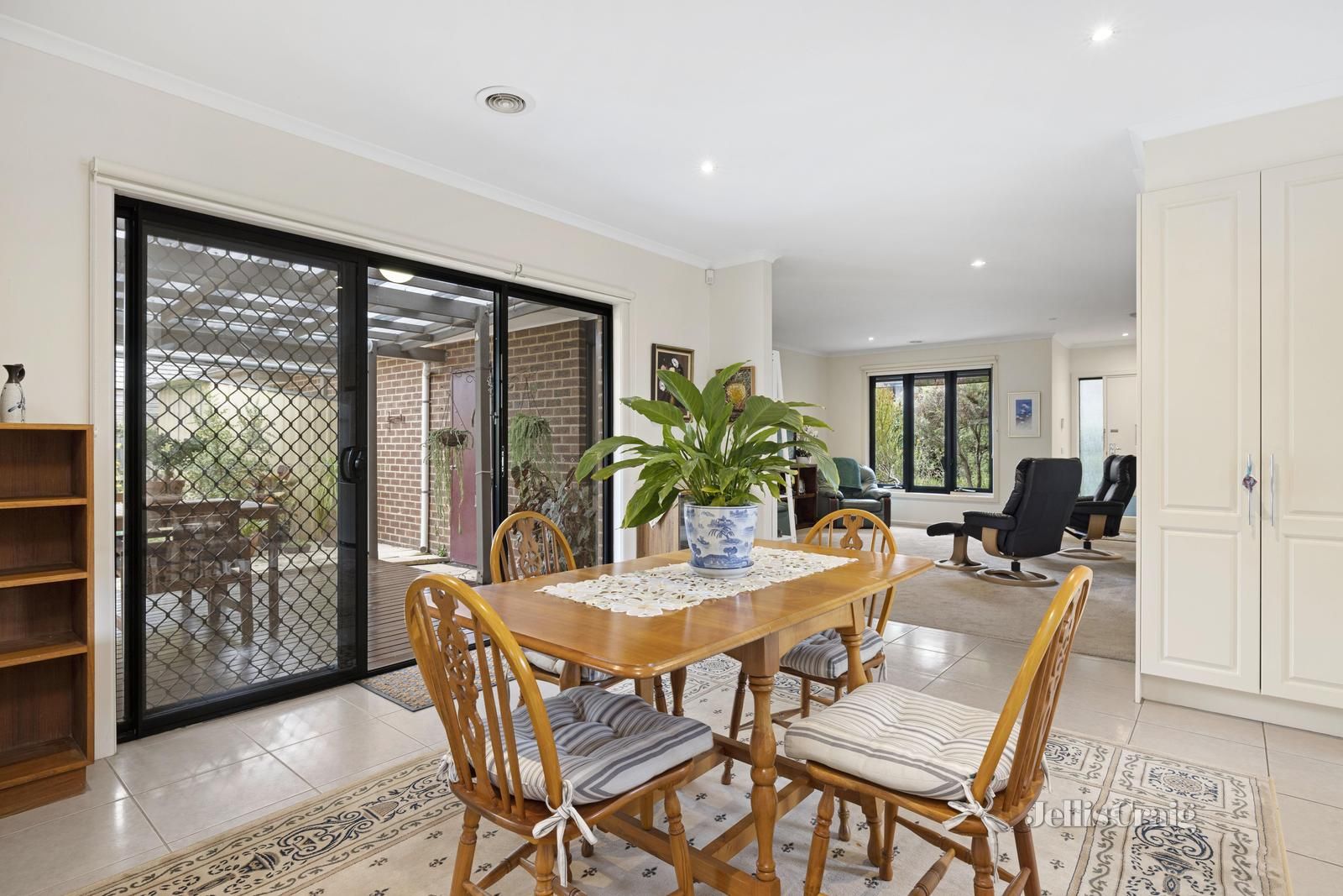 10/1 Green Island Avenue, Mount Martha VIC 3934, Image 2