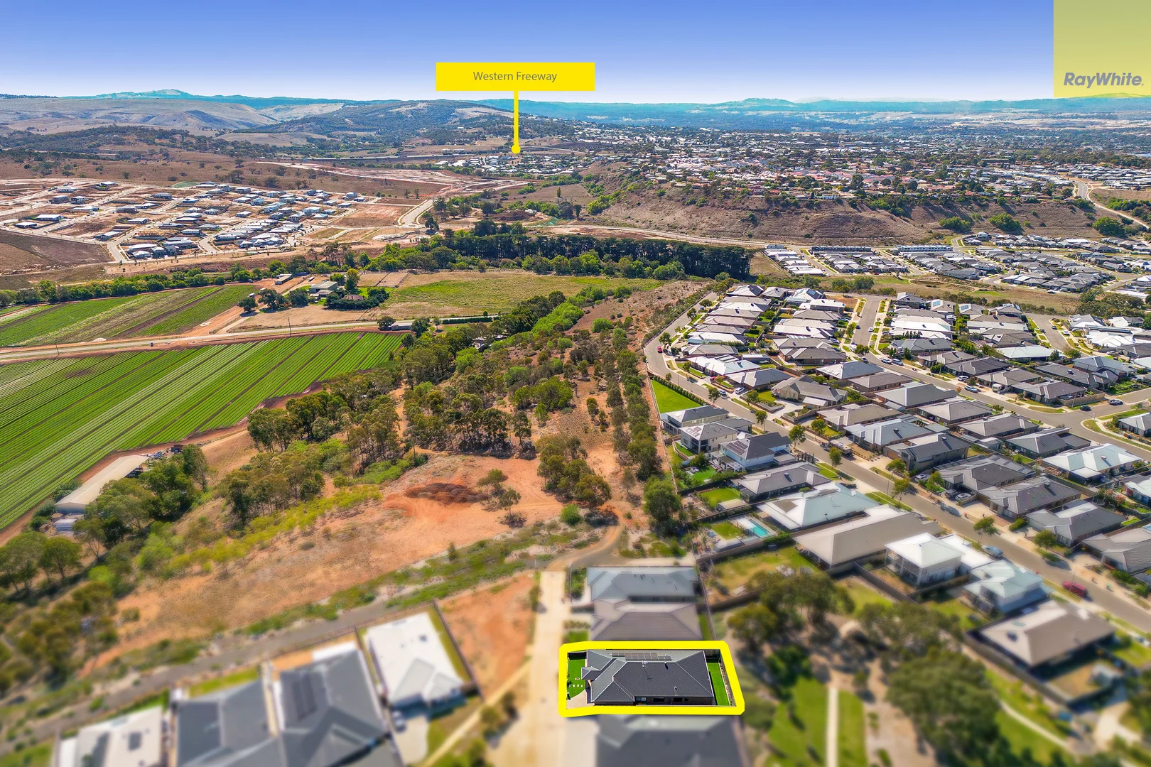 Additional image 17 of 10 Blake Drive, Maddingley VIC 3340
