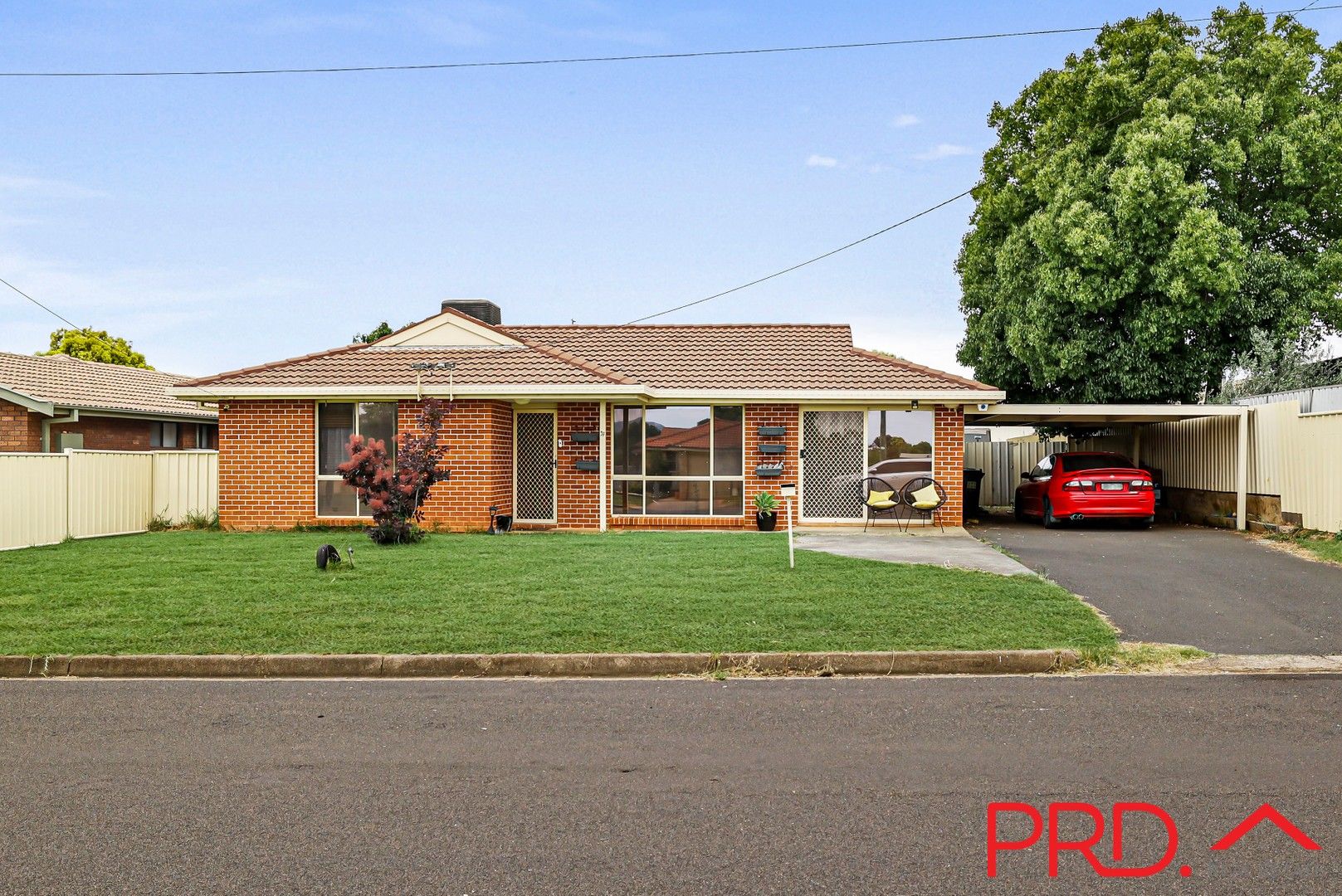 5 bedrooms House in 37 Mitchell Street TAMWORTH NSW, 2340