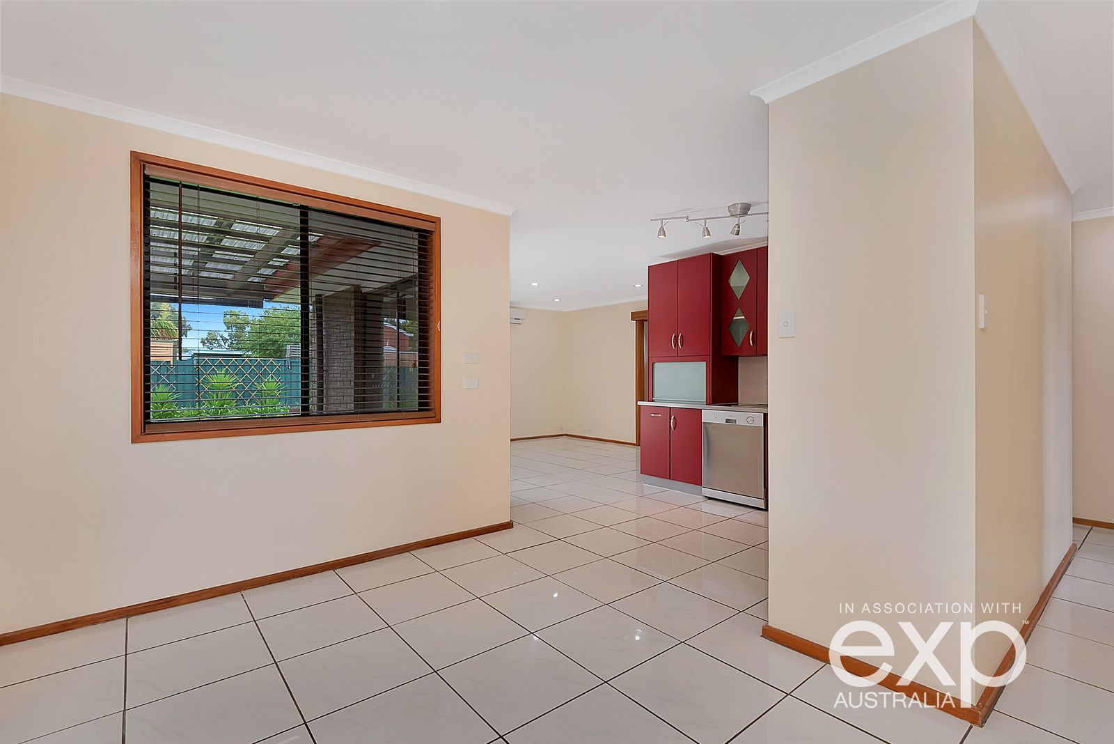 42 Atkinson Drive, Burton SA 5110, Image 2