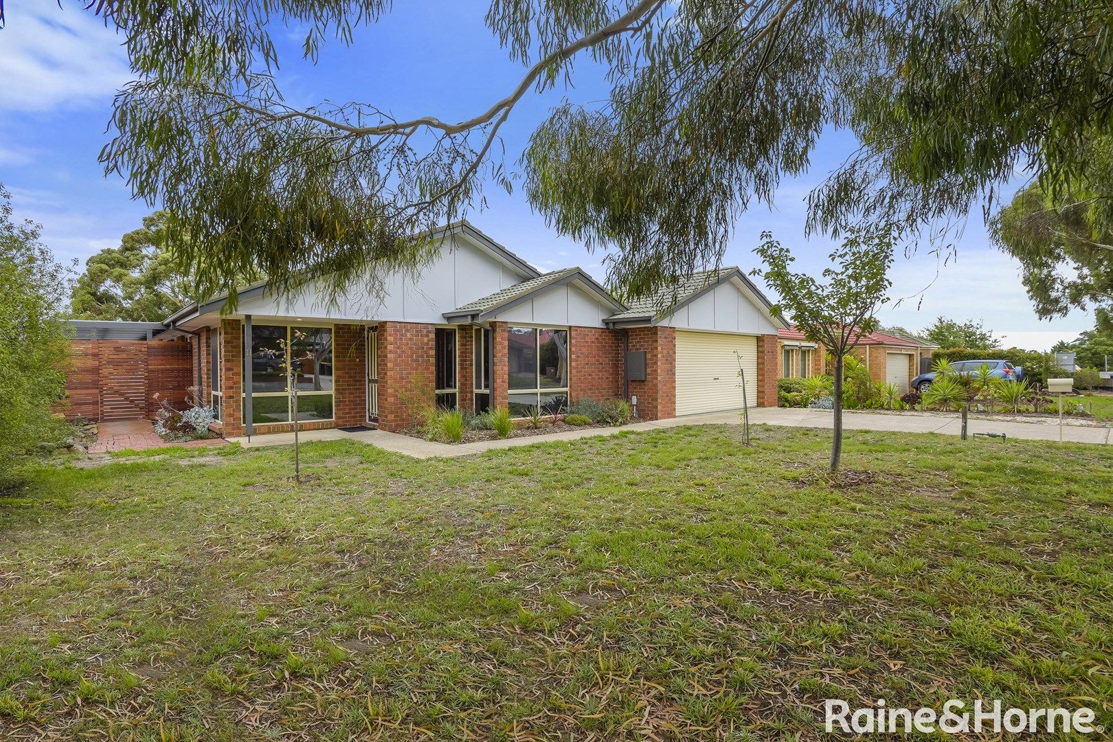 11 Candlebark Court, Riddells Creek VIC 3431, Image 0