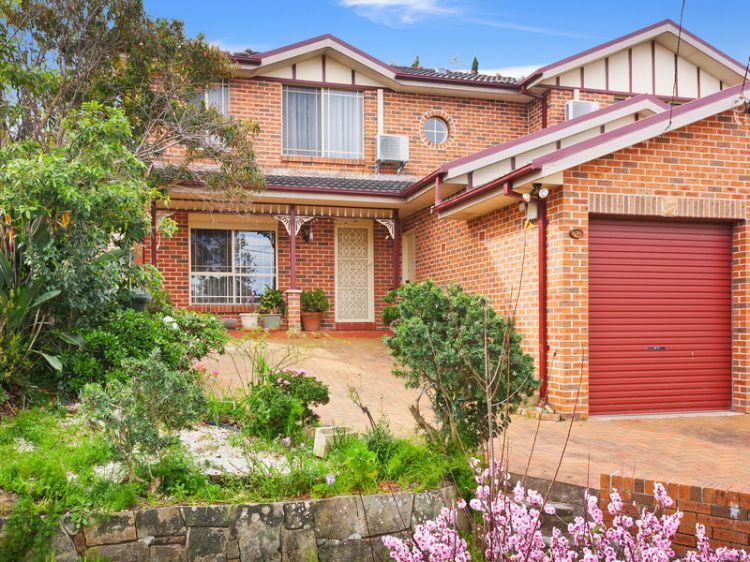 3 bedrooms Duplex in 1/11 Page Street WENTWORTHVILLE NSW, 2145