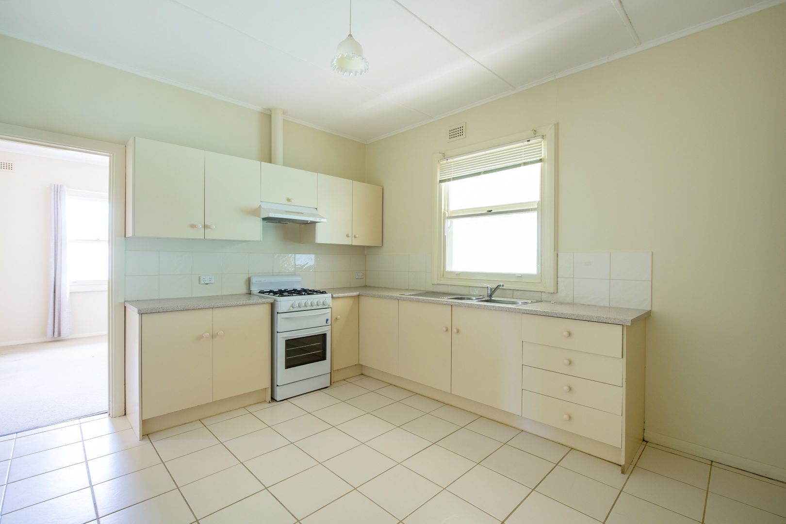 22 Second Street, Napperby SA 5540, Image 1