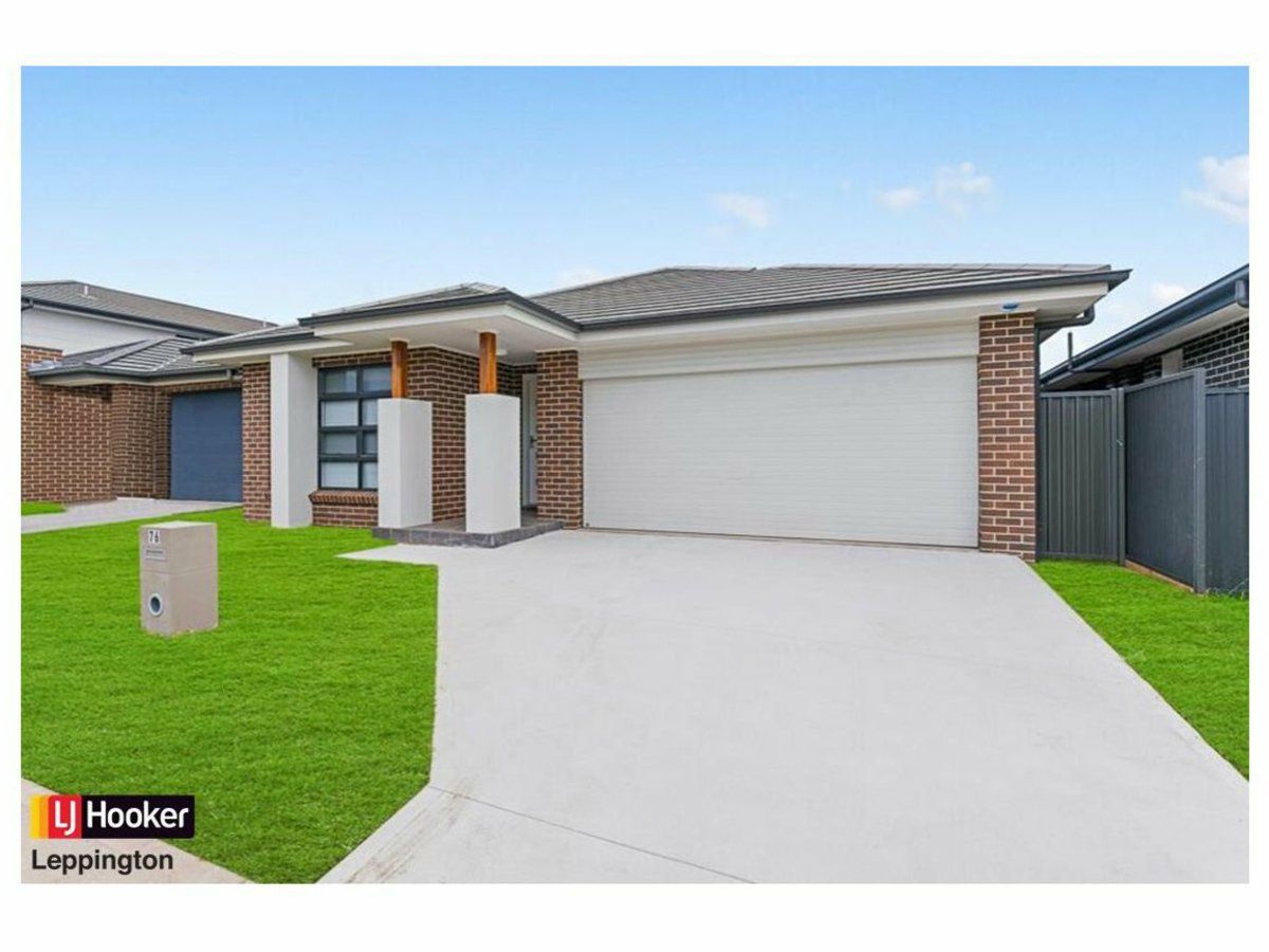 5 bedrooms House in 76 Orion Road AUSTRAL NSW, 2179