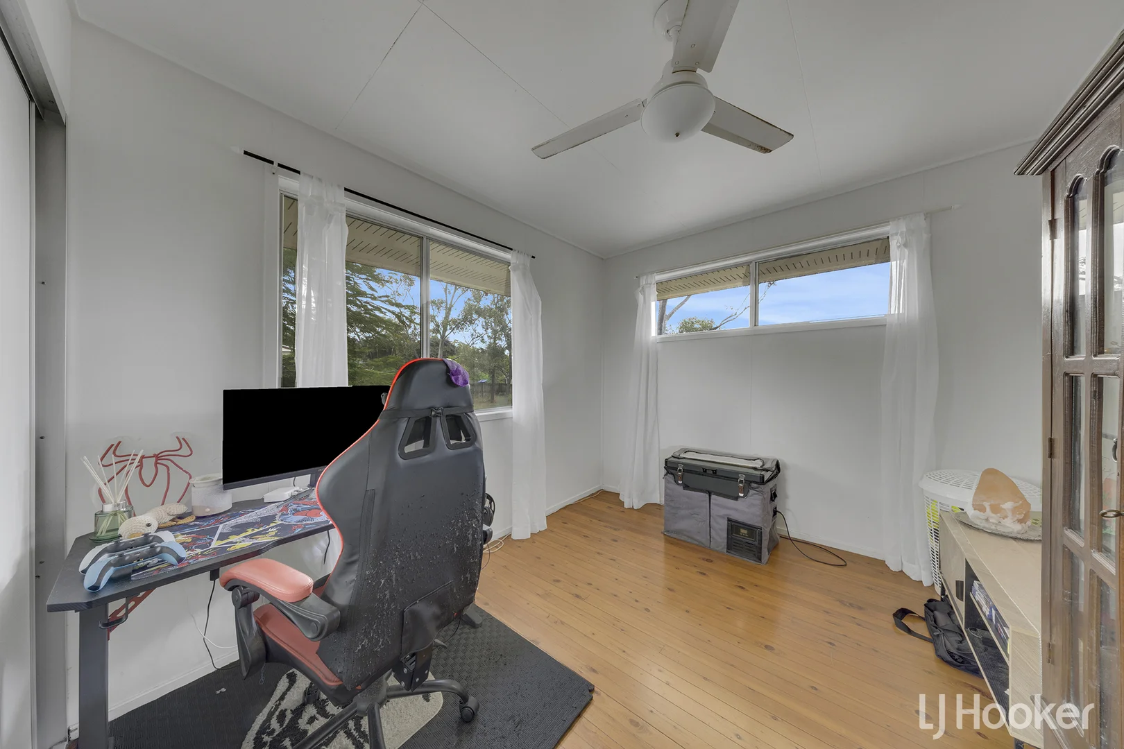 Image 7
