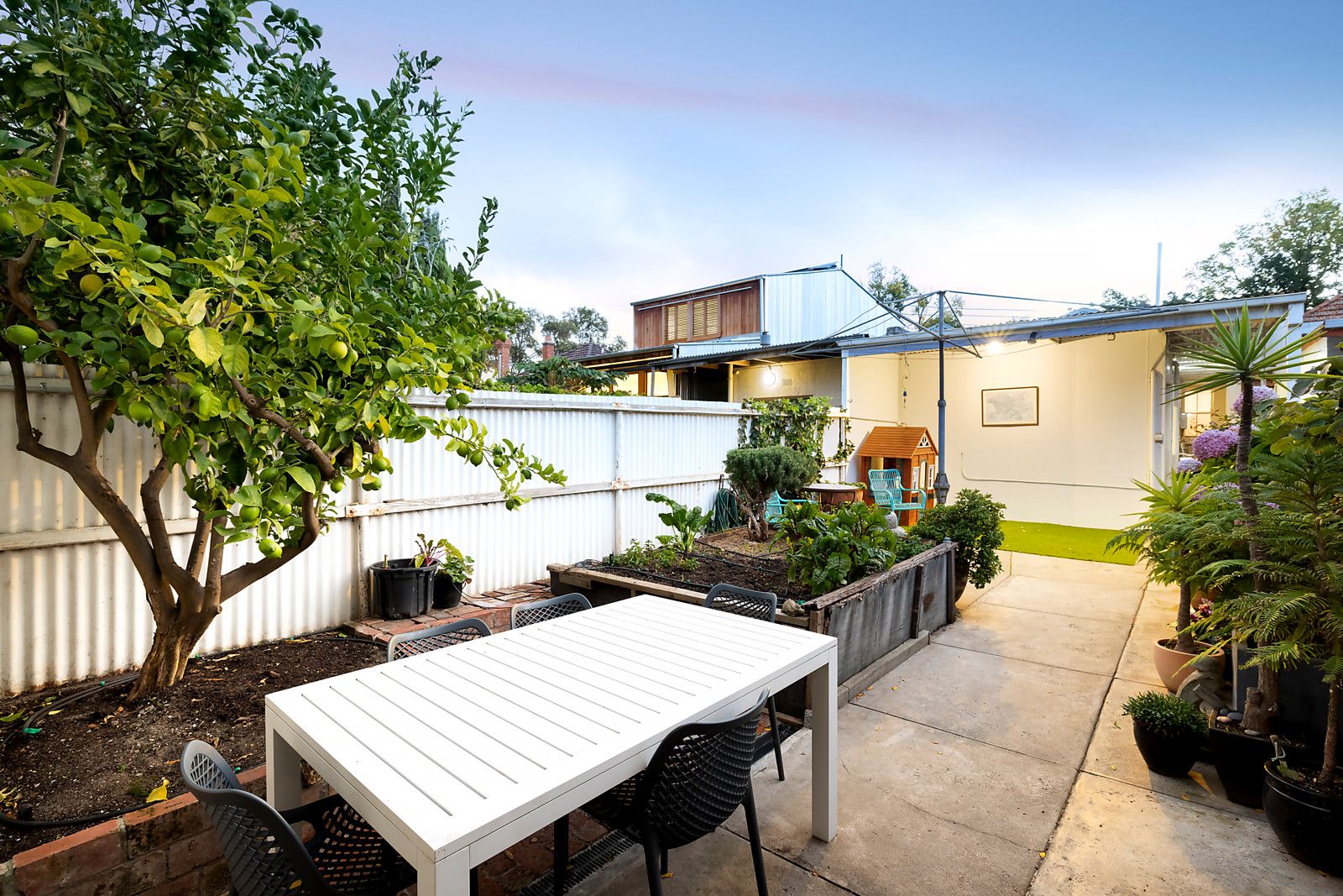 970 Drummond Street, Carlton North VIC 3054, Image 2