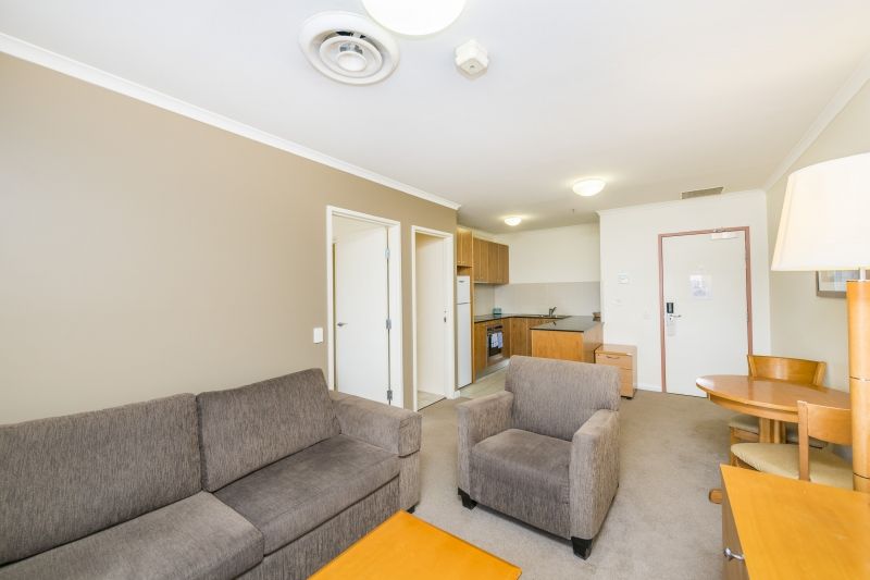 314/2 Akuna Street, City ACT 2601, Image 2