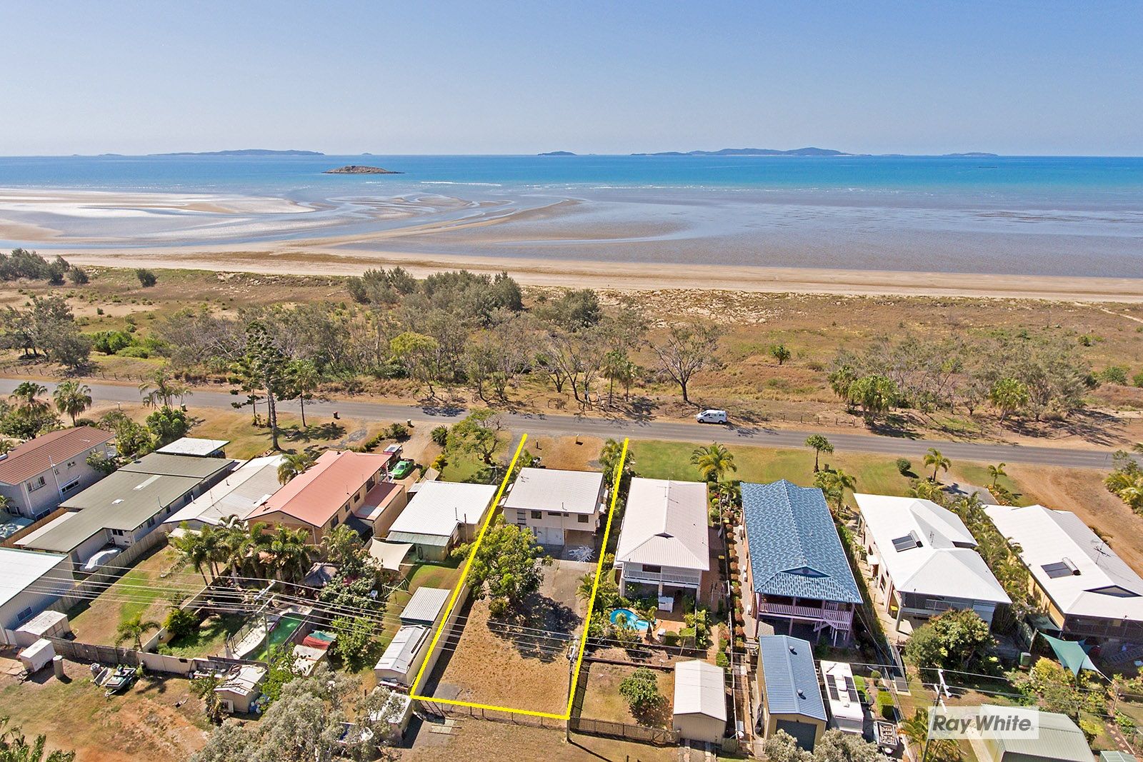 886 Scenic Highway, Kinka Beach QLD 4703, Image 0