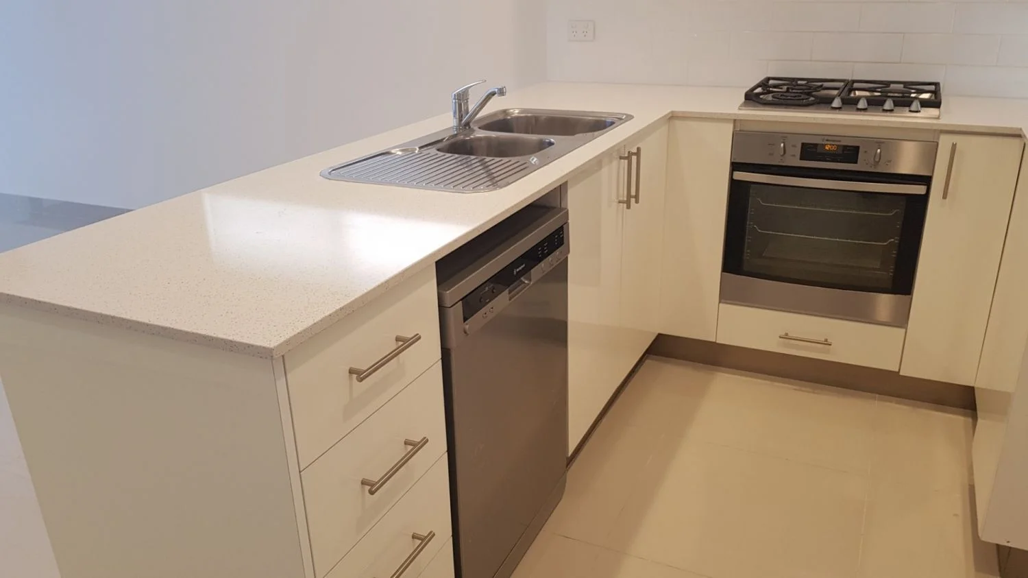 Additional image 4 of 2/33 Beechboro Road South, Bayswater WA 6053