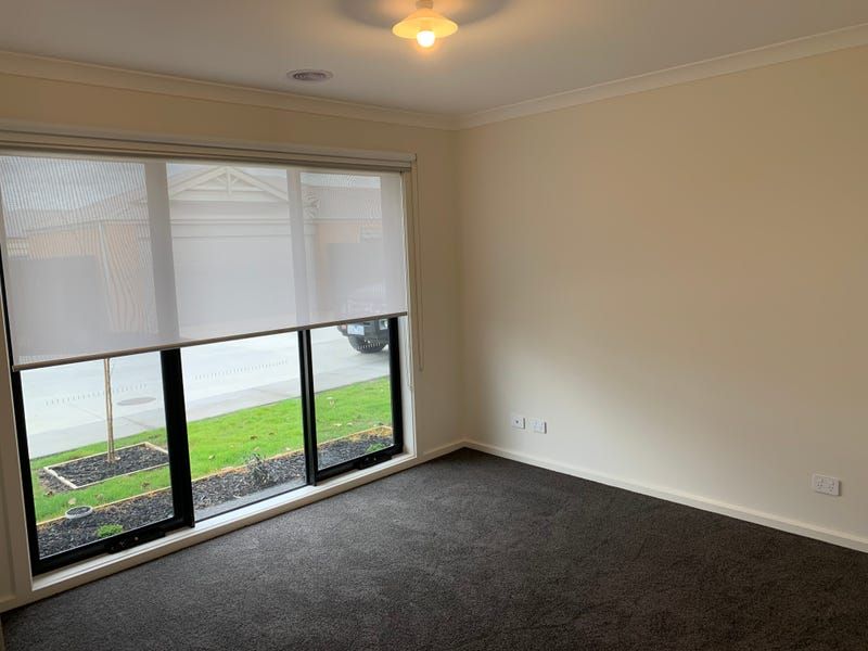 15 Manchester Circuit, Longwarry VIC 3816 House For Rent 370 Domain