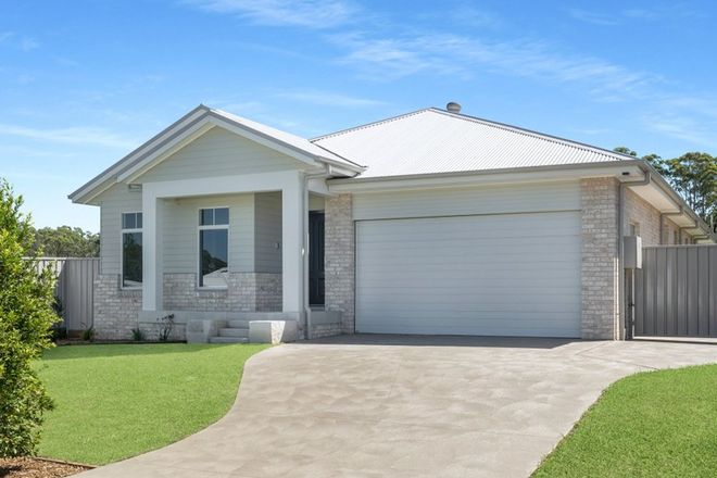 Picture of 11 Birkdale Circuit, SUSSEX INLET NSW 2540