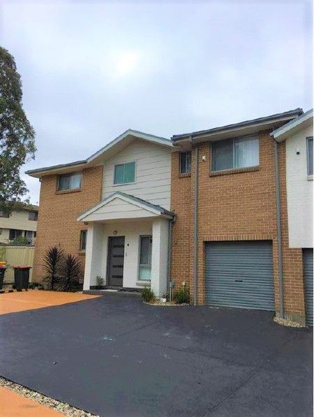 5 bedrooms Townhouse in 8/51-53 Cornelia Road TOONGABBIE NSW, 2146